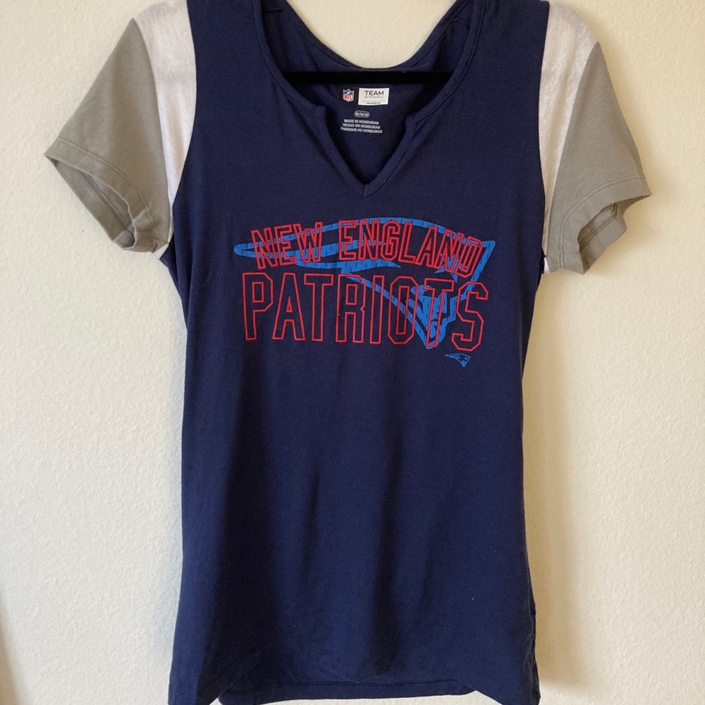Patriots team apparel fan tee